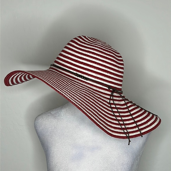 QUAGGA GREEN LABEL | Straw Sun Hat in Red and White - Picture 2 of 4
